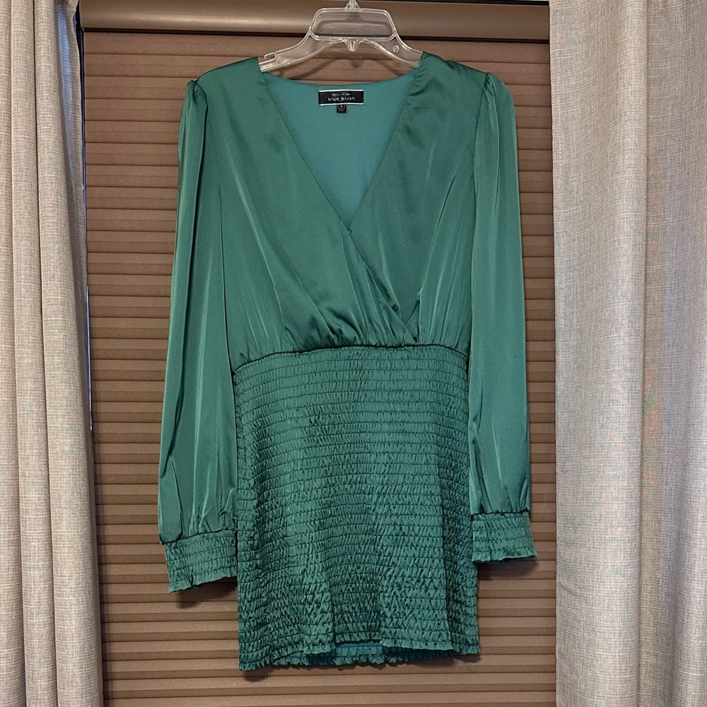 Elegant Green Long Sleeve Dress